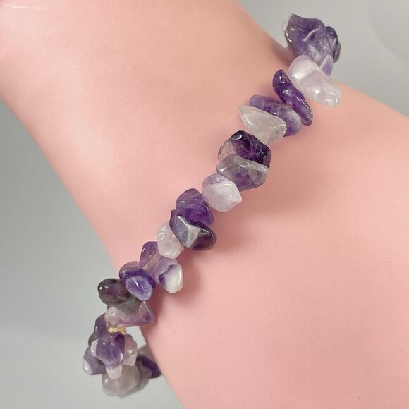 Purple Amethyst Chip Beaded Stretch Bracelet Boho Cute Statement 7" - Picture 2 of 5